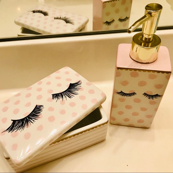 Bath Girly Room Decor Poshmark